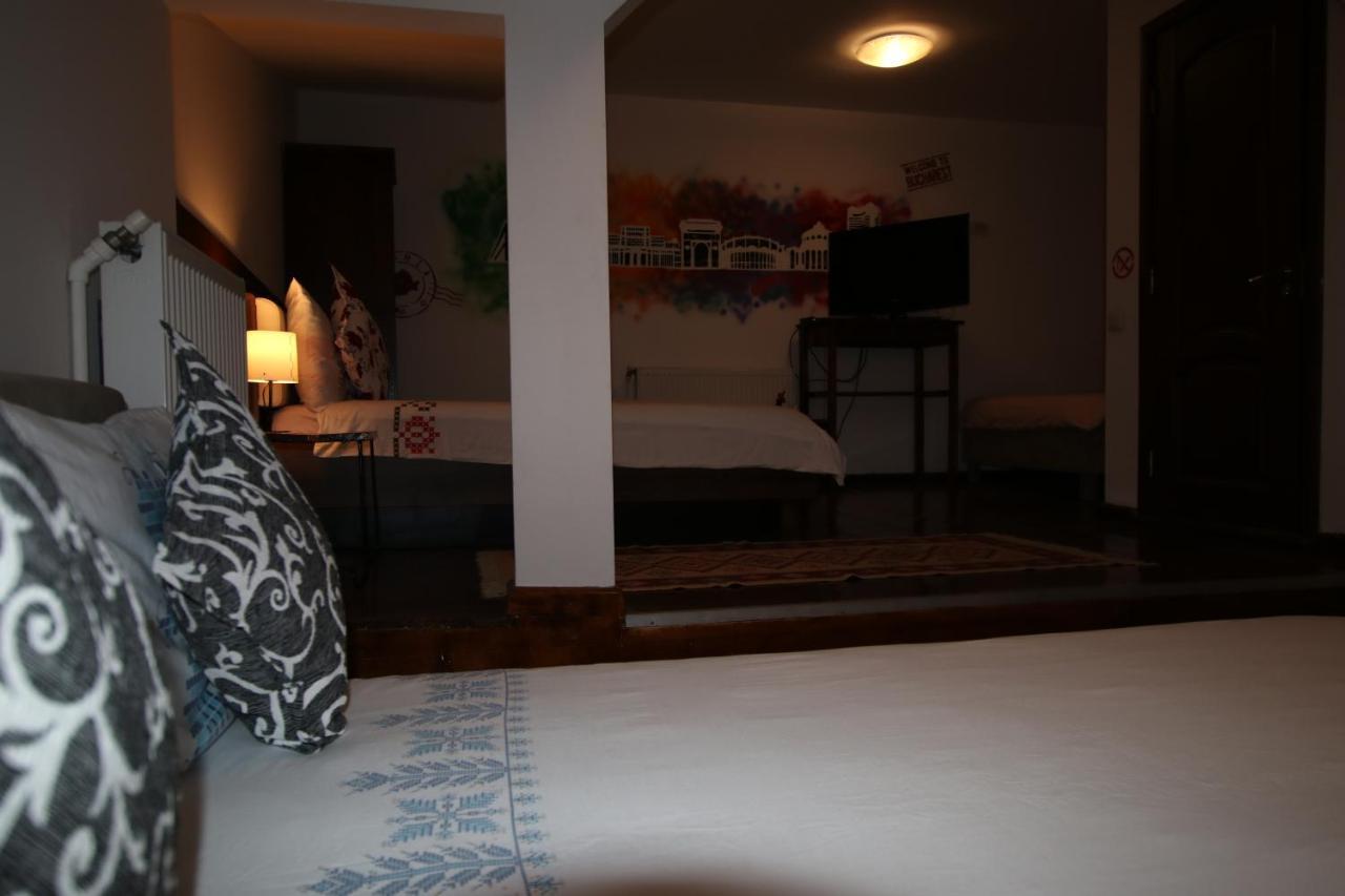 B&B Duo Caffe Baneasa Bukares Bagian luar foto