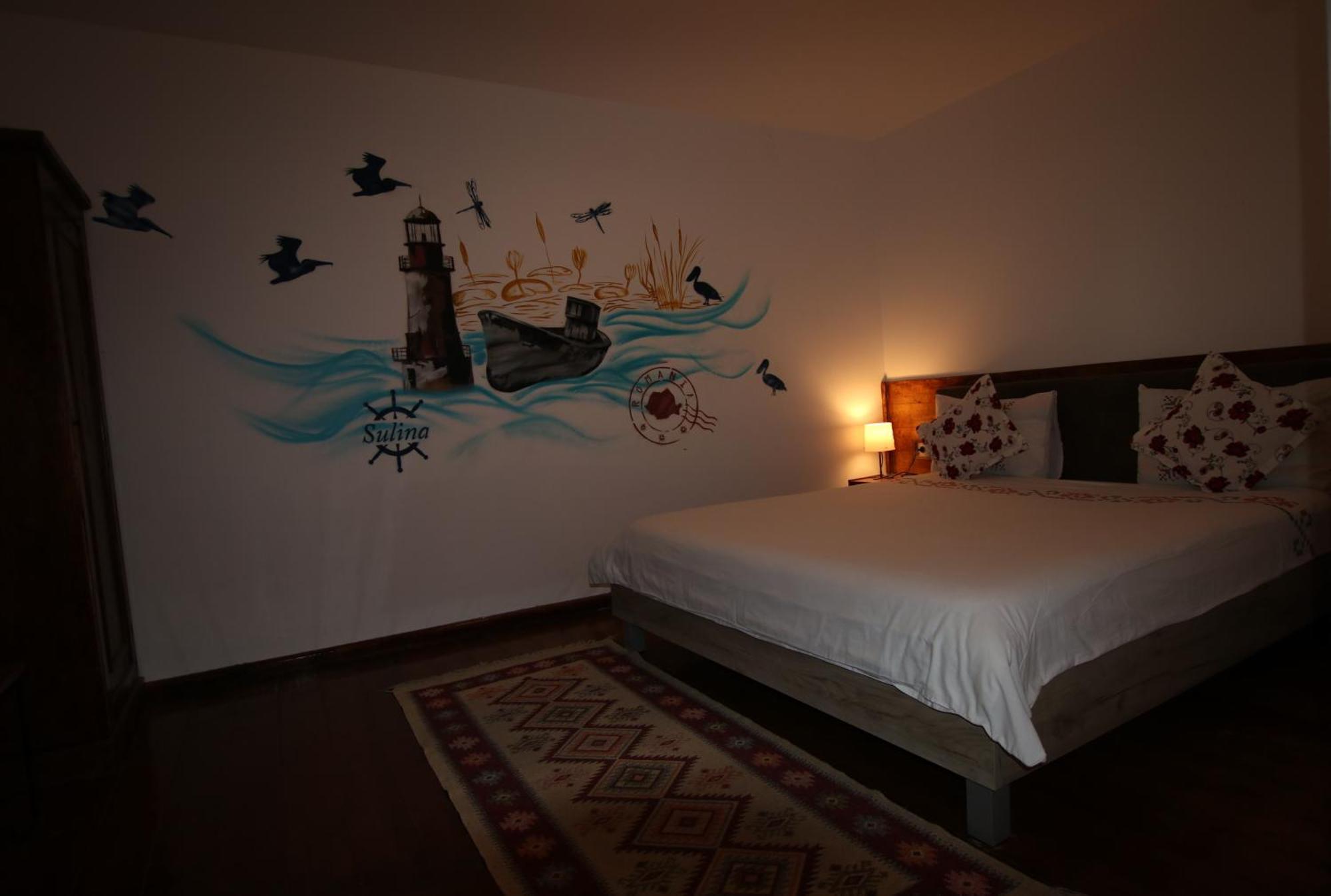 B&B Duo Caffe Baneasa Bukares Bagian luar foto