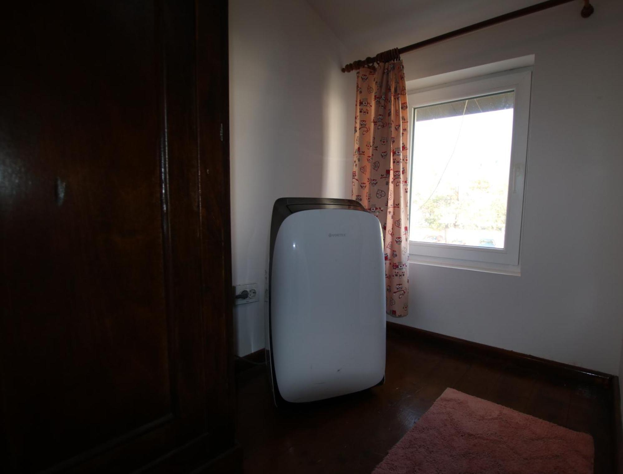 B&B Duo Caffe Baneasa Bukares Bagian luar foto